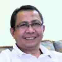 Tiba di Rumah Duka, Jenazah Setia Disambut Isak Tangis