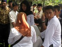 Jenazah Setia Permana Dimakamkan