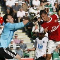  Arsenal Tutup Dengan Hujan Gol