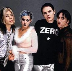 Smashing Pumpkins & Arkarna Beraksi di Java Rockin Land 2010