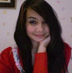 Zaskia Sungkar Musuhi Mal di Bulan Ramadan