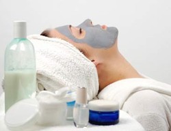 Kulit Halus & Lembab Berkat Masker Kunyit