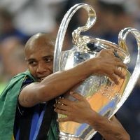Madrid Tak Jadi Beli Maicon