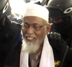 Ansyaad Mbay: Belum Tentu Ada Jaringan Teroris Prancis & Indonesia