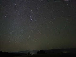 Awal Ramadan Ditemani Hujan Meteor Perseid