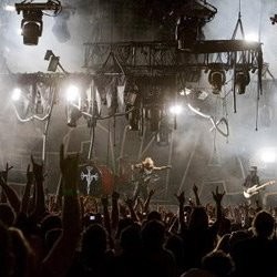 Festival Sonisphere di Finlandia Berantakan Diterjang Badai