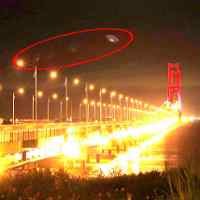 Benda Bercahaya Melayang di Suramadu Belum Dipastikan UFO