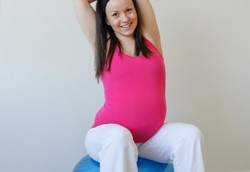 10 Tanda Bahaya Saat Ibu Hamil Berolahraga