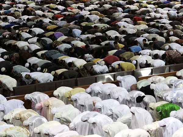 Salat Tarawih di Istiqlal