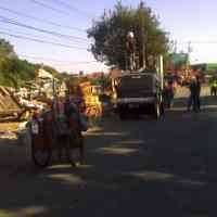 Pascapenertiban, Pedagang Keputran Bersihkan Lapaknya 