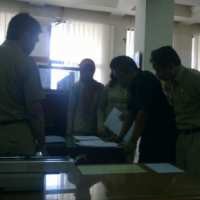 Satpol PP Diminta Awasi PNS yang Keluyuran ke Mal