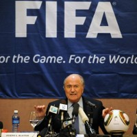 Blatter: Teknologi di Garis Gawang Masuk Agenda IFAB