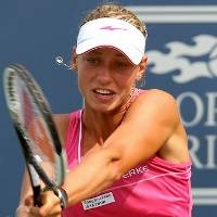 Wickmayer Lolos, Petrova Tumbang