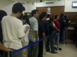 Tiket Kereta Bisnis 3-9 September di Stasiun Senen Hampir Habis 