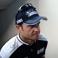 Barrichello Tak Berminat Berteman dengan Schumi