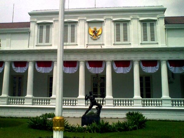 Istana Merdeka Berbenah Sambut HUT RI