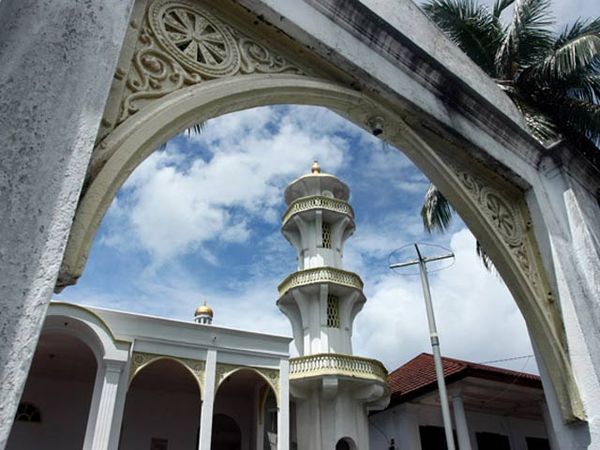 Menyapa Masjid Bung Hatta-Sjahrir