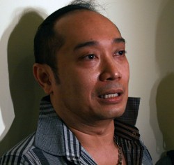 Hadiri Sidang Perdana, Adjie Notonegoro Kurusan