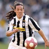 Camoranesi Batal ke Birmingham