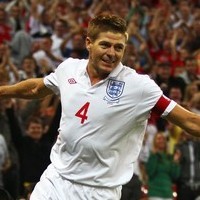 Stevie G Banjir Pujian 