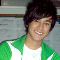 Rilis Lagu Religi, Dwi Andhika Lepas Piercing