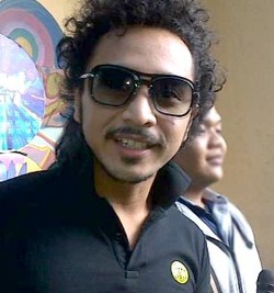 Puasa Bikin Giring Nidji Kurus