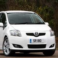 Yaris Hybrid Beredar di Jalanan