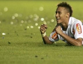 Neymar Bantah Didekati Chelsea