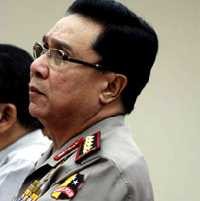 Komjen Nanan Soekarna: Kapolri Sakit Flu, Masih di Rumah