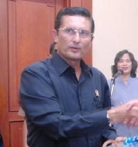 Fadel: Pertukaran 3 Petugas DKP dengan Nelayan Malaysia Belum Pasti