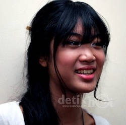 Puasa Bikin Suara Widi Vierra Jadi Aneh