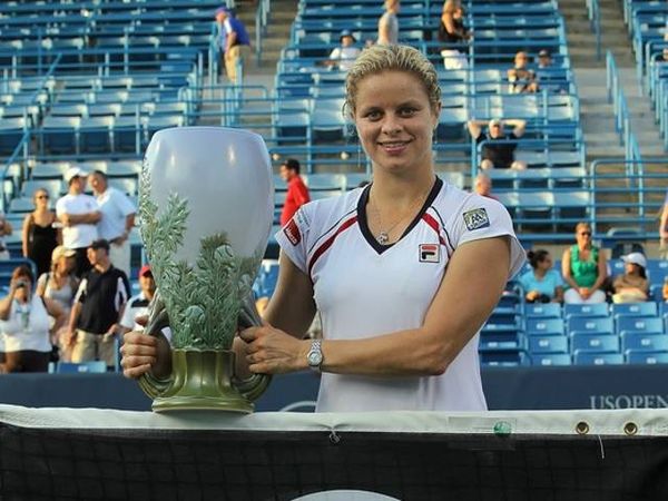 Berkah Hujan buat Clijsters