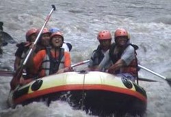 Ceria Saat Puasa dengan Pesantren Kilat Outbond