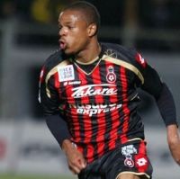 Spurs Belum Keluar dari Pasar Pemain