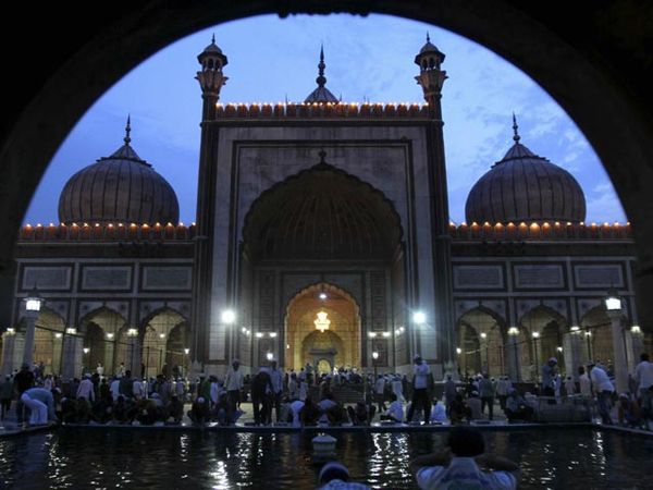 Berbuka di Grand Mosque