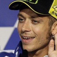 Rossi Pindah Bukan karena Uang