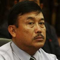 Frederic Juga Jadi Buronan Kepolisian Prancis