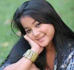 Juwita Tak Mau Lagi Tinggal Bersama Annisa Bahar