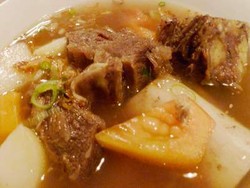 Kemepul Anget Sop Iga Plus Tempe Penyet