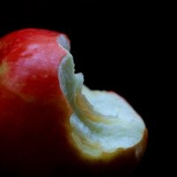  Situs Apple Ikut Jadi Korban Serangan Cyber Massal 