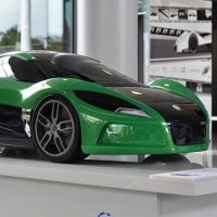 Mobil Super Bertenaga Matahari