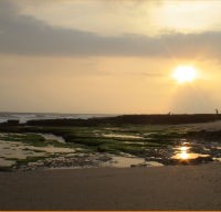 Pantai Karang Taraje