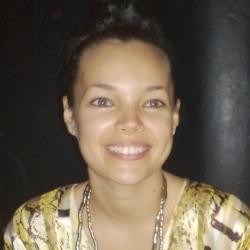 Dewi Sandra Mau Eksis Lagi di Dunia Seni Peran