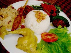 Nasi Ayam Betutu Top Markotop!