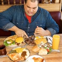 Oo, Kolesterol Melonjak Gara-gara Puasa Balas Dendam