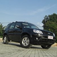 Si Macho Ford Escape