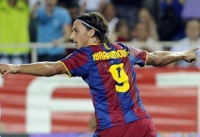 Ibra Tetap di Barca