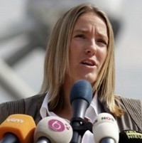 Henin Istirahat Dulu