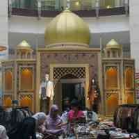 Meriahkan Ramadan dengan Replika Taj Mahal dari Batik