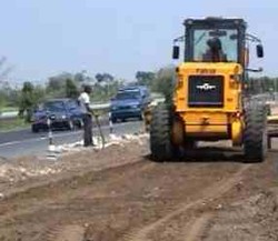 Perbaikan Jalur Pantura Lamongan Dijanjikan Tuntas H-7 Lebaran
